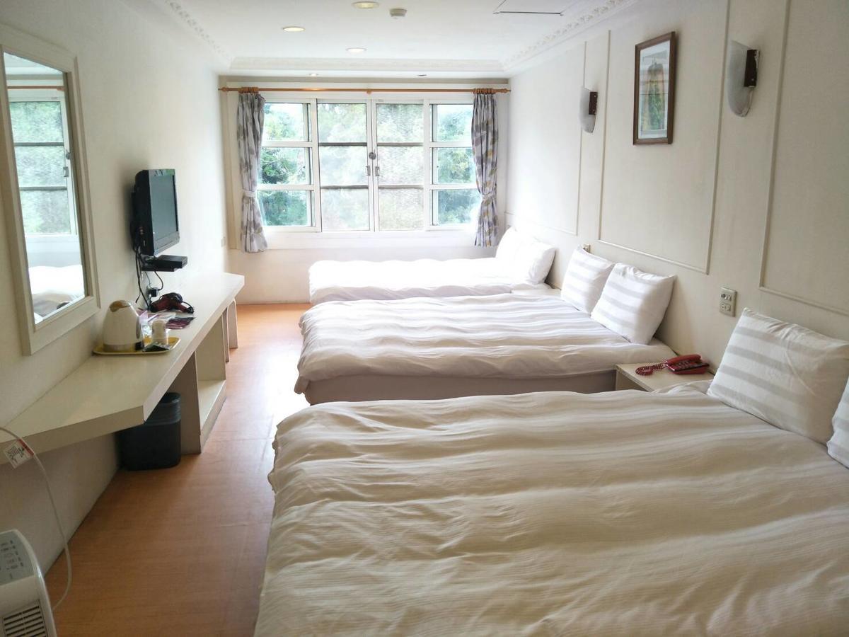 Maria Hotel Zhongzheng  Exterior photo